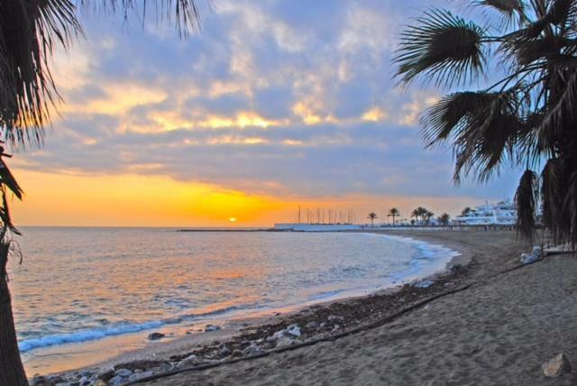 Apartamento Marina Suite Benalmadena Exterior photo